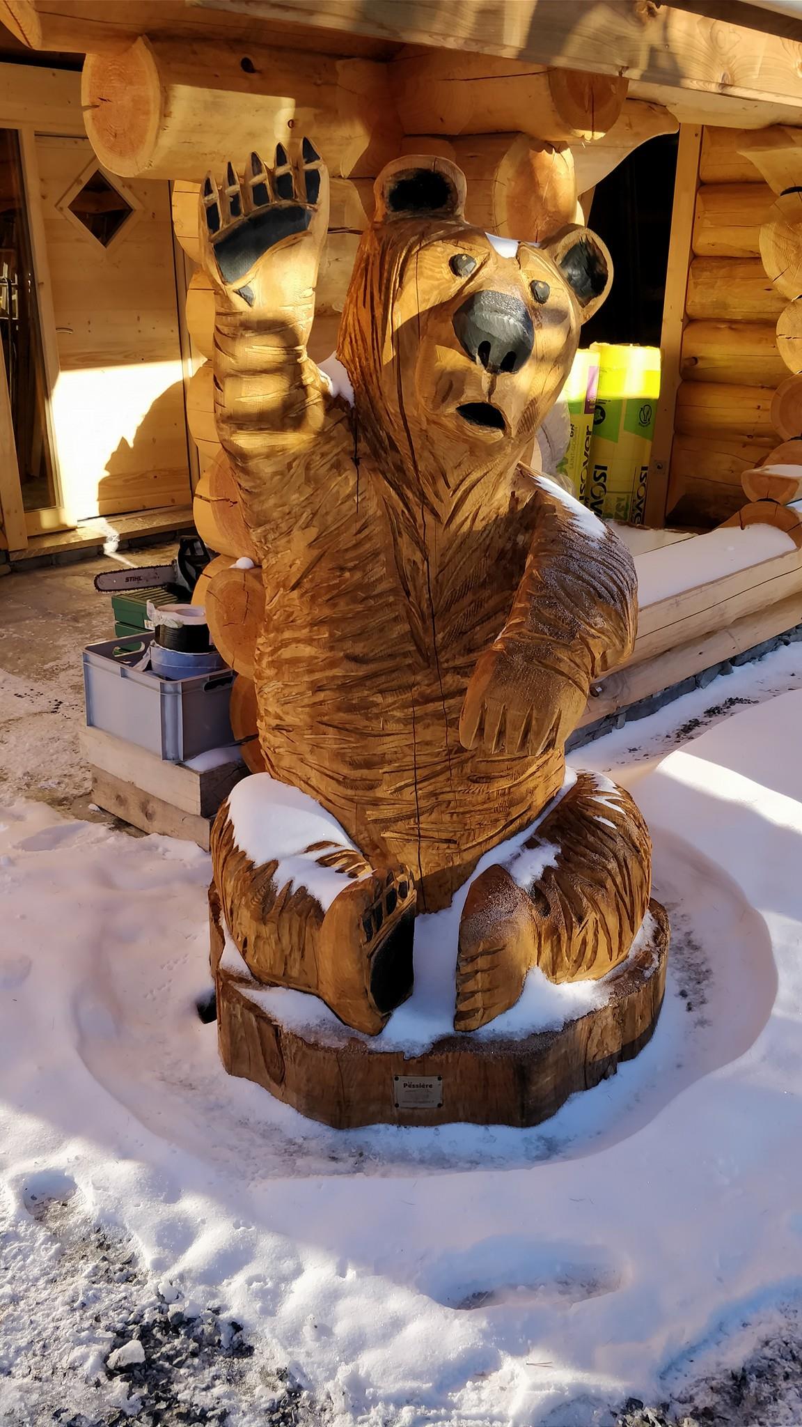 Sculptures en bois huilées avec CORIWOOD MonoSat' - CORIL Pro